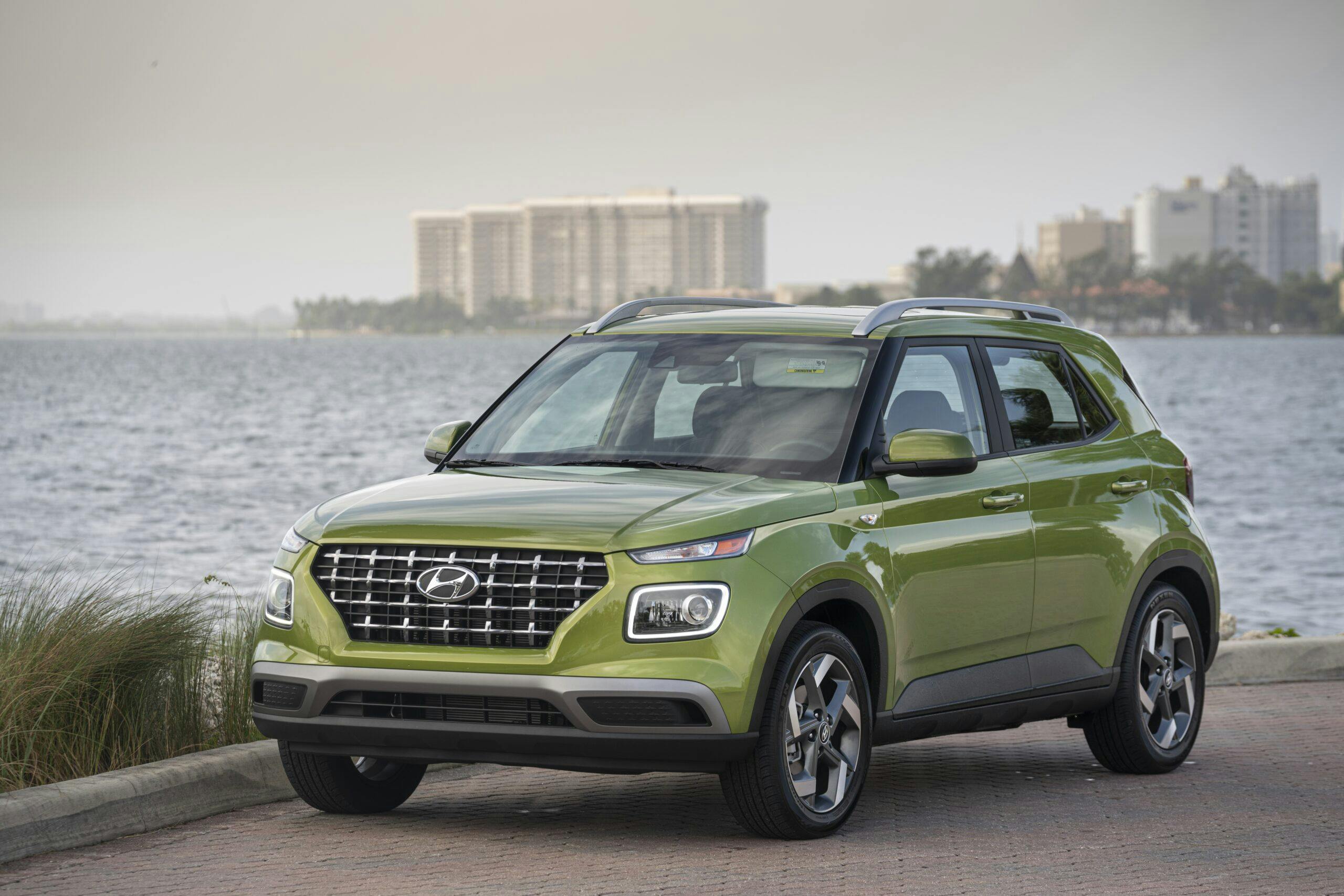 9 Cheapest SUV Lease Deals In December 2022 CARFAX